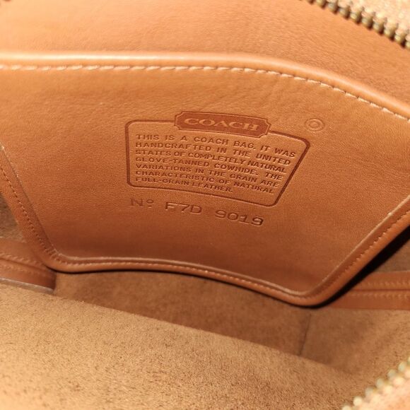 VINTAGE Coach Maggie Duffle Bag In British Tan NEW - Picture 9 of 16